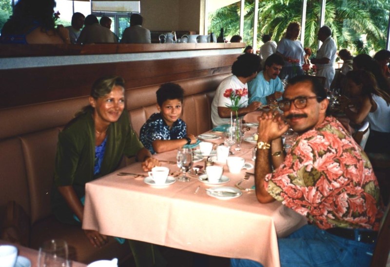 Tiziano with mom Renata and dad Claudio at Flag